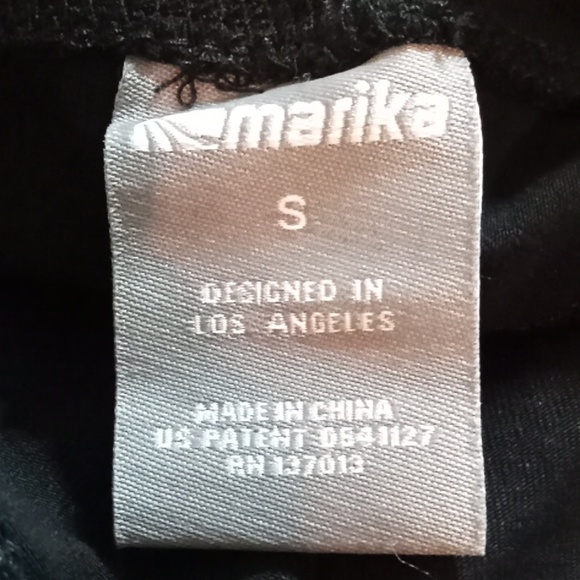 MARIKA CARRIE BUTT BOOSTER CAPRI LEGGINGS. Core Fit. Black. NWT. Small. - Picture 9 of 10